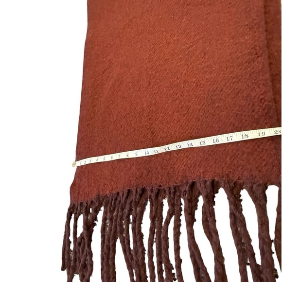 Urban Outfitters Deep Red Fringe Unisex One Size - Picture 10 of 13